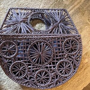 House of Harlow Boho Straw Clutch
Spring/Summer